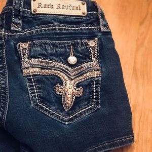 Women’s Rock Revival Jean Shorts